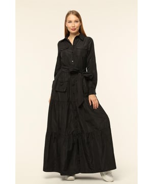 Die sorgfältig gestaltete Openwear-Kollektion von Homestore wurde entwickelt, um Ihren modernen und eleganten Stil bestmöglich zu unterstreichen. Unsere Produkte verbinden Raffinesse mit Komfort und bestehen aus hochwertigen Stoffen, die sich ideal für den Alltag oder besondere Anlässe eignen. Mit ihrer atmungsaktiven und leichten Struktur sind diese Designs für jede Jahreszeit geeignet und bieten vielseitige Styling-Möglichkeiten, wodurch sie zu einem unverzichtbaren Bestandteil Ihrer Garderobe werden.

Homestore verleiht der Modewelt mit seiner Liebe zum Detail und zeitlosen Designs eine einzigartige Note. Unsere Produkte sind mit eleganten Schnitten, modernen Linien und Langlebigkeit gefertigt, um den Stil jeder Frau perfekt zu ergänzen. Von klassisch bis modern bieten diese Stücke Komfort und Ästhetik in einem.