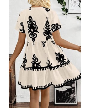 Black vintage print dress
  V
  neckline for an elongated look
  High waist design to accentuate curves
  Short sleeves for versatile and practical wear
Material: 100% Polyester