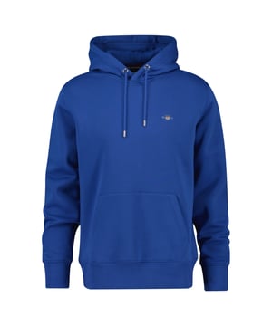Kapuzen-Sweater für Herren von der Marke GANT. Angenehm weiche Loopback-Jersey-Qualität aus Baumwoll-Mix. GANT Wappen-Stickerei. Mit Kängurutasche.