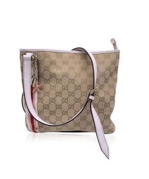 VINTAGE, RRP AS NEW
This beautiful Bag will come with a Certificate of ity provided by Entrupy. The certificate will be provided at no further cost.  Gucci monogram 'Jolicoeur' messenger bag, crafted in beige GG - GUCCI monogram canvas with white leather trim. White, pink and red stripes on the front. Light gold metal and pink eneameled starfish charm attached on the side. Fabric lining with horsebit print. Adjustable shoulder trap. 'GUCCI - made in italy' tag inside (with serial number on its reverse) Condition Rating: B - VERY GOOD CONDITIONCondition Details: Gently used. Some brown stains on the front left corner. Some darkness on leather trim. Please check the photos carefully and ask if you need to know more details or if you have any doubtsMeasurements (cm):Depth: 2.5Height: 24.1Length: 24.1Other Details: Dustbag? NoKeys? NoBox? No Measurments:  width: 25 mm length: 241 mm height: 241 mm