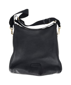 VINTAGE, RRP AS NEW
The Tom Ford Hand-held Tote Bag in black leather is a statement of refined craftsmanship and versatility. Featuring a sleek logo patch on the front, a branded zip puller, and gold-tone logo-engraved hardware, this tote exudes luxury. The top zip fastening ensures your essentials are secure, while the adjustable, detachable shoulder strap offers convenience for hands-free carrying. The detachable top handle adds a touch of sophistication, and the internal zip-fastening pocket provides organizational ease. With its spacious main compartment and subtle internal logo stamp, this bag combines form, function, and luxury in perfect harmony.


with dust bag

Tom Ford Hand-held Tote Bag in Black Leather
Condition: Excellent
Signs of wear: No retail tag, No visible sign of wear., 
Packaging: Dust bag
Color: black
Material: Leather | leather
Size: One Size | One Size
Measurements: Width: 80; Height: 440; Length: 450; Handle drop: 200; Strap length: 800
SKU: MRPPUGBBA464106M