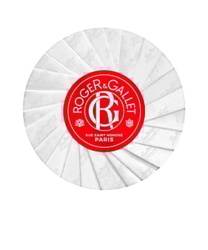 Der Duft von JEAN-MARIE FARINA, präsentiert durch die Seife von Roger & Gallet, ist ein echtes Erlebnis. Diese Seife, die im ursprünglichen Rezept erhalten geblieben ist, bietet eine ausgezeichnete Reinigung, vor allem für die Hände. Ihre besondere Konsistenz verwandelt sich beim Kontakt mit Wasser und Haut in einen feinen, wohltuenden Schaum. Das Aroma setzt sich aus einer harmonischen Mischung von Mandarine, Bergamotte, Petit Grain, Nelke, Rosmarin und weißem Bernstein zusammen, das nicht nur die Haut belebt, sondern auch die Düfte des entsprechenden Parfums verstärkt. Ein einzigartiger Genuss für die tägliche Hautpflege und Hygiene.