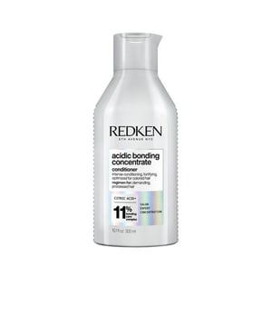 ACIDIC BONDING CONCENTRATE es un acondicionador profesional sin sulfatos de Redken, diseñado especialmente para el cabello dañado. Se trata de la fórmula más potente de Redken, enfocada en reparar el cabello en profundidad. Este acondicionador ofrece un acondicionamiento intensivo y protege contra la decoloración. Su tratamiento leave-in está enriquecido con ácido cítrico, que refuerza la fibra capilar, aporta brillo y disminuye la rotura del cabello. Además, su formulación con pH ácido ayuda a equilibrar el cabello, protegiéndolo de los efectos adversos de la coloración y de agentes externos.