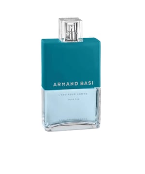 LEau Pour Homme Blauer Tee von Armand Bassi ist eine Hommage an das Wohlbefinden, das heutzutage eine zentrale Rolle spielt. Inspiriert von Tee, dem nach Wasser gesündesten Getränk, verkörpert dieser Duft die Balance zwischen Körper und Geist. Die olfaktorische Reise beginnt mit lebhaften, erfrischenden Zitrusnoten von Bergamotte und Zitrone. Im Herzen entfaltet sich die reinigende Frische von Minze und blauem Tee, die ein Gefühl von Reinheit vermittelt. Abgerundet wird das Erlebnis durch eine kraftvolle Holznote, die sowohl die Tiefe als auch die Haltbarkeit des Duftes betont.