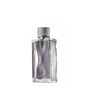 FIRST INSTINCT edt spray von ABERCROMBIE & FITCH Der Duft First Instinct von Abercrombie & Fitch fängt die Magie des ersten Augenblicks ein, wenn man eine besondere Anziehung zu jemandem verspürt. Es ist der Augenblick, in dem zwei Lebenswelten aufeinander treffen und eine unvergessliche Verbindung entsteht. Dieser Duft ist ideal für den selbstbewussten, mutigen und eigenständigen Mann.