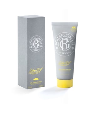 Die erfrischende Note von Zitrusfrüchten aus Sizilien und Kalabrien wird meisterhaft kombiniert mit der kräftigen Ausstrahlung weißer Hölzer in einem beruhigenden und feuchtigkeitsspendenden Aftershave-Gel. Das Cologne Twist Aftershave Gel ist darauf ausgelegt, die Haut nach dem Rasieren zu hydrieren und zu beruhigen sowie Irritationen zu mindern. Übernehmen Sie nach Ihrer Rasur großzügig die ultra-frische, mit Salbei-Extrakt angereicherte Konsistenz, die schnell einzieht und keinen fettigen Film hinterlässt. Dies sorgt für eine sanfte und straffe Haut. Der Duft harmoniert perfekt mit der spritzigen Frische der sizilianischen und kalabrischen Zitrusfrüchte, der würzigen Intensität von Elemi und der eleganten Präsenz der weißen Hölzer, die nach jeder Rasur ein angenehmes Frischegefühl vermittelt.