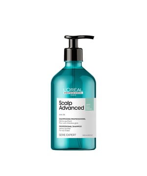 SCALP ADVANCED Dermo-Reinigungs-Shampoo für fettige Kopfhaut von LORÉAL PROFESSIONNEL PARIS. Eine übermäßige Talgproduktion kann dazu führen, dass die Kopfhaut überlastet wird, was zu einem fettigen Erscheinungsbild führt. Dieses überschüssige Öl wird von den Haarwurzeln bis zu den Spitzen übertragen. Das Scalp Advanced Professional Dermo-reinigende Shampoo nutzt eine speziell entwickelte Formel, die auf fettige Kopfhaut abgestimmt ist. Es reinigt sanft die Kopfhaut sowie das Haar von Rückständen, Öl und Schweiß und sorgt für ein frisches und sauberes Gefühl. Mit einer hohen Konzentration von 3 % AHA, einer wasserlöslichen Säure, trägt es dazu bei, die Kopfhautoberfläche zu klären und die Bildung neuer Zellen anzuregen. Bereits nach der ersten Anwendung reduziert sich der Talggehalt der Kopfhaut um 78 %. Entwickelt in Zusammenarbeit mit Haarspezialisten und dermatologisch getestet. Die frische Rezeptur begeistert mit einem belebenden Duft, der für ein Gefühl der Sauberkeit sorgt und die Grundlage für weitere Pflege bietet. Frei von Silikonen.