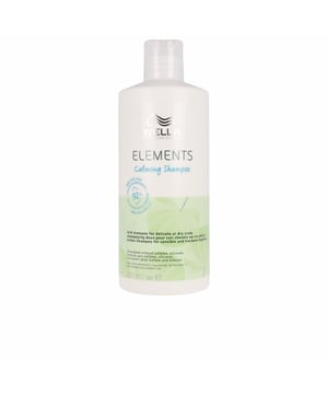 ELEMENTS Champú Natural Calmante para Cuero Cabelludo Seco o Delicado de WELLA PROFESSIONALS  El champú natural Elements de Wella Professionals está diseñado especialmente para cueros cabelludos secos o delicados. Ofrece una limpieza suave que respeta tanto el cabello como el cuero cabelludo, ayudando a restaurar la comodidad en esta zona gracias a su ingrediente principal: la Glicerina Vegetal. Al igual que todos los productos de la línea Elements, este champú ha sido dermatológicamente probado y es adecuado tanto para cabellos naturales como teñidos.  Beneficios: - Contiene hasta un 99% de ingredientes de origen natural. - Libre de siliconas y sulfatos. - Sin componentes de origen animal. - Envases 100% reciclables. - Fragancia minimalista. - Apto para uso diario.