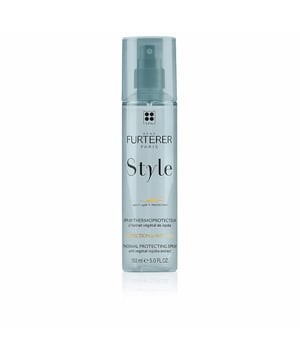 El spray termoprotector de Rene Furterer es un producto diseñado para ofrecer protección contra el encrespamiento en cualquier tipo de pelo. Actúa como una barrera eficaz, salvaguardando el cabello del daño provocado por herramientas térmicas como secadores, planchas y rizadores, incluso a temperaturas de hasta 220˚. Su fórmula, cuidadosamente desarrollada, no solo protege, sino que también mejora la salud del cabello, gracias a la presencia de extracto de jojoba, que aporta suavidad y prepara el pelo para el peinado. Este producto facilita el estilizado, proporciona flexibilidad y ayuda a mantener el control del encrespamiento causado por la humedad o la electricidad estática. Su acabado es invisible, sin dejar residuos sobre el cabello.