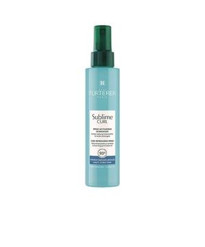 SUBLIME CURL es un spray para cabello rizado de Rene Furterer que activa y redefine los rizos a diario, ayudando a restaurar su vitalidad. Este producto se puede aplicar sobre el cabello húmedo o seco, entre lavados, para hidratar y revitalizar los rizos y ondulados, manteniéndolos fijados de manera duradera y sin dejar un acabado rígido. Además, no requiere aclarado y proporciona un aspecto natural al cabello. Contiene un 93% de ingredientes de origen natural y está libre de siliconas.   CREA RIZOS SUAVES Y PERFECTAMENTE DEFINIDOS: realza la vitalidad de tus rizos cada día.  REFRESCA: su textura ligera permite revitalizar y redefinir los rizos entre lavados.  ASPECTO NATURAL Y DURADERO: evita el efecto acartonado y controla el encrespamiento.