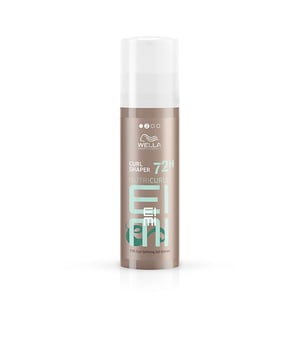 La crema modeladora EIMI NUTRICURLS de WELLA está diseñada para definir y estilizar los rizos. Esta innovadora línea de Wella Professionals proporciona a tus ondas y rizos una hidratación ideal, asegurando un acabado impecable. Su fórmula, enriquecida con aceite de jojoba y extracto de salvado de trigo, permite lograr rizos bien definidos, domados y suaves, reduciendo el frizz al mismo tiempo. Ideal para cabellos con textura rizada.