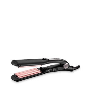 BABYLISS CRIMPER 2165CE 35mm FÜR HAARE. Dieses Gerät kombiniert Turmalin und Keramik in seinen Platten, wodurch ein langlebiger Crimp-Look entsteht. Mit 10 variablen Temperatureinstellungen ermöglicht es schnelle Ergebnisse und verbessert die Geschmeidigkeit der Haare.