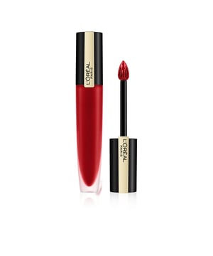 ROUGE SIGNATURE de LORÉAL PARIS es un labial líquido que proporciona un acabado mate con una textura sumamente ligera, permitiéndote lucir unos labios irresistibles sin la sensación de estar maquillada. Su variedad de tonos es intensa y de larga duración.