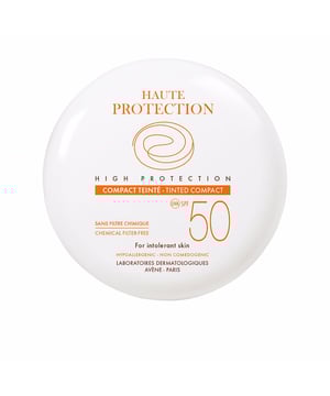 KOMPAKT mit hohem Lichtschutzfaktor SPF50 von AVÈNE ist eine getönte Creme, die ein mattes Finish bietet. Diese Makeup-Formel kaschiert Unreinheiten sofort, sorgt für einen einheitlichen Teint und verleiht der Haut einen strahlenden Effekt. Es kann jeden Tag oder bei Bedarf verwendet werden. Für die optimale Anwendung empfehlen wir, das Produkt mit einem Schwamm in kreisenden Bewegungen aufzutragen, um es leicht zu erwärmen und das Auftragen zu erleichtern. Vorteile: Hautausgleichend. Enthält mineralische Filter. Geeignet für empfindliche Haut.