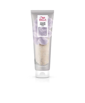 Wella Professionals es la marca de referencia para los expertos en el cuidado del cabello. La Mascarilla Color Fresh de Wella es un tratamiento de color que no daña el cabello, diseñado para mantener, transformar o realzar los tonos logrados en el salón. Combina los beneficios de un tinte semipermanente con un acondicionador profundo en un solo producto. Su efecto de color se desvanece gradualmente y sus ingredientes nutritivos dejan el cabello suave e hidratado, por lo que no es necesario aplicar acondicionador adicional. Este tratamiento de brillo se utiliza semanalmente, ofreciendo resultados visibles en solo 10 minutos y un desvanecimiento progresivo. Enriquecida con aceite de aguacate, la Mascarilla Color Fresh de Wella está formulada sin ingredientes de origen animal ni siliconas. Ideal para prepararte para una fiesta, festival o vacaciones. También es un excelente regalo para cualquier amante de la belleza en tu vida. Disponible en una amplia gama de colores, incluyendo un atractivo rosa suave.