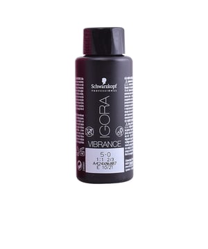 IGORA VIBRANCE 5-0 de SCHWARZKOPF es una coloración semipermanente profesional adecuada para todo tipo de cabellos. Se trata de una línea innovadora y hidratante, cuya fórmula líquida puede transformarse en crema o gel, dependiendo del servicio que se requiera. Esta coloración, libre de amoníaco, está formulada con Tecnología AQUAXYL™, que protege el cabello durante el proceso de tinte. Esta avanzada tecnología estabiliza la estructura interna del cabello y crea una base limpia que garantiza un resultado uniforme. Además, incorpora Vitaminas B3 y B5 que cuidan la superficie de la fibra capilar, brindando un brillo deslumbrante. Entre sus ventajas se encuentran acabados luminosos que tonalizan hasta el 70% de las canas, una duración de hasta 25 lavados y un tiempo de exposición de solo 5 minutos.