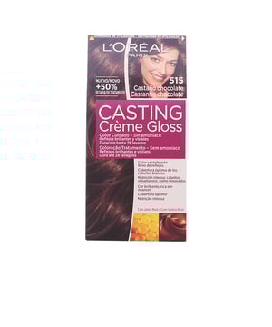 CASTING CRÈME GLOSS: BAÑO DE COLOR SEMI-PERMANENTE SIN AMONIACO, CON INGREDIENTES DE ORIGEN NATURAL. Este tratamiento realza la luminosidad del cabello, reproduciendo la riqueza de un color natural con reflejos brillantes y un brillo excepcional. Además, el acondicionador, formulado con ingredientes de origen natural, potencia el brillo del cabello, dejándolo suave y sedoso. LOOK NATURAL Y COLOR ULTRA-GLOSSY. Su fórmula cremosa y libre de amoniaco proporciona una cobertura perfecta para las canas.