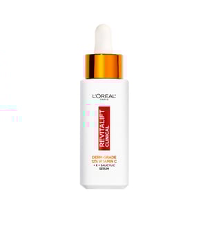 Das REVITALIFT CLINICAL Serum von LORÉAL PARIS enthält hervorragend 12 % reines Vitamin C. Dieses innovative Produkt bekämpft effektiv die sichtbaren Zeichen der Hautalterung und sorgt für einen strahlenden Teint. Zudem ist Salicylsäure enthalten, die die Poren verfeinert und die Hautoberfläche glättet. Vitamin E schützt zusätzlich vor oxidativen Schäden.   - Bereits nach der ersten Anwendung zeigt sich eine deutlich hydratisierte und strahlendere Haut. - Nach einem Monat Konsum sind sowohl Poren als auch feine Linien sichtbar vermindert. - Die Struktur der Haut wird verbessert, wodurch der Teint gleichmäßiger aussieht. - Nach zwei Monaten intensiver Anwendung gibt es einen weiteren Anstieg der positiven Ergebnisse.
