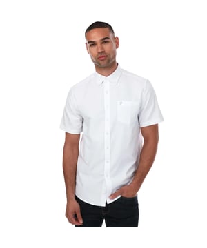 65% Polyester, 35% Katoen. Stof: Oxford Doek. Ontwerp: Geborduurd logo, Effen. Zakken: 1 borstzak. Halsuitsnijding: Knoopjurk, Omgeslagen Kraag. Sluiting: Knoopsluiting. Mouwtype: Korte mouwen. Geschikt voor: Modern. S: 38 in. M: 40 in.