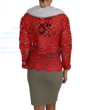 Merk: Dolce & Gabbana
  Kleur: Rood
  Sluiting: Drukknoop
  Kraag: Echt bont
  Details: Logo
  Land van herkomst: Italie
  Materiaal: 100% viscose
  Geslacht: Vrouwen