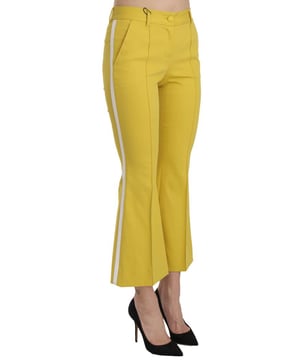 Dolce & Gabbana flare broek
  Gloednieuw met tags
  Vervaardigd in Italie
  Materiaal: 72% Katoen 24% Zijde 4% Spandex
  Kleur: Geel
  Knoopsluiting
  Logo details
  Perfecte aanvulling op je garderobe
