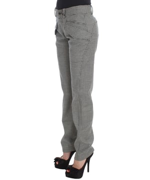 100% authentic Ermanno Scervino checkered pants
  Brand new with tags
  Black and white checkered design
  Regular fit
  Made in Italy
  Material: Cotton blend