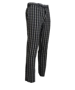 100% authentic BENCIVENGA Pants with logo details
  Brand new with tags
  From the exclusive MainLine BENCIVENGA collection
  Designed for men
  Available in black and white
  Made from 80% cotton and 20% elastane
  Comfortable and flexible
  Stylish addition to any wardrobe
  Made in Italy
Material: 80% Cotton 20% Elastane