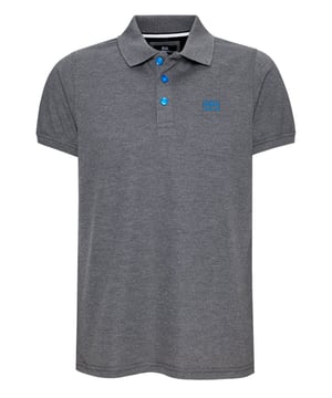 Rusty Neal Herren T-Shirt
 
Passform: Regular Fit
Material: 100% Baumwolle
Gewicht: 250 gr
Herstellungsland: Türkei
Kragenform: Polo-Kragen
 
ZUFRIEDENHEITSGARANTIE: Bei uns kaufen Sie ohne Risiko, da wir unbegründete Rückgaben akzeptieren und zeitlich die Rückzahlung Erstatten. Unsere Firmenphilosophie lautet nach wie vor: "Der Kunde ist König" unser Anliegen ist es zu jeder Zeit den bestmöglichen Service zu bieten mit Firmensitz: Deutschland
HERSTELLUNG/PRODUKTION: Als Gründer wie auch Hersteller, Designen und Produzieren wir unsere Produkte als Familienunternehmen von A-Z autonom, daher können wir Qualität garantieren wie auch ein optimales Preis-Leistungs-Verhältnis. Hergestellt unter fairen Arbeitsbedingungen mit hochwertigen Materialien welche schonend verarbeitet wurden (kein Chemiegeruch). Zeitloses Design aus dem Herkunftsland: Türkei
PASSFORM: Angefertigt aus qualitativ hochwertiger wie auch anschmiegsamer Baumwollmischung, garantieren wir einen absolut bequemen Sitz mit Wohlfühlfaktor. Unser Model trägt bei einer Körpergröße von 1,85 m und einem Gewicht über 80 kg die Größe: M (Medium). An den Europäischen Markt angepasst bieten wir dieses T-Shirt in folgender Passform an: Regular Fit
ANLASS: Ob Frühling/ Sommer oder Herbst/ Winter dieses T-Shirt ist als Allrounder stets angenehm zu tragen, KEIN KRATZEN durch hochwertige Materialien und Verarbeitung, das zeitlose und doch Moderne Design garantiert einen Stilvollen Auftritt, ob im Büro oder auch Casual am Nachmittag, als toller Akzent auf Partys und anderen Veranstaltungen.
MASCHINENWÄSCHE: Durch die hochwertige Verarbeitung der Materialien treten nach der Wäsche keine Farbverluste auf, auch das Einlaufen des T-Shirts ist kein Thema mehr! Qualität die sich auch nach unzähligen Waschgängen gewaschen hat!
 
 