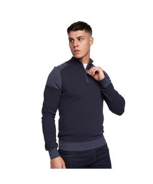 Materialzusammensetzung (%): 100% Baumwolle. Gewebe: Jerseyware, gerippt. Design: Logo. Zum Überziehen. Schulter-Panele, Gewebtes Etikett. Weiter Stehkragen, mit kurzem Reißverschluss, Stehkragen. Langärmlig. Bündchen: gerippt. Saum: gerippt.