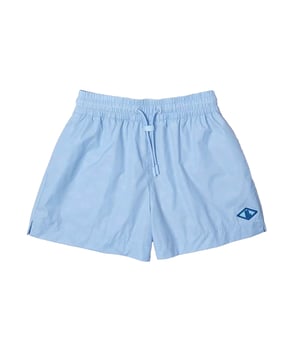 Außenmaterial (%): 100% Polyamid. Futtermaterial (%): 100% Polyester. Design: Monogramm, Unifarben, Silikon Logo. Taschenart: Zwei Seitentaschen. Gewebetechnik: Leicht. Taille: mit Kordelzug, Elastisch. Weites Bein.
