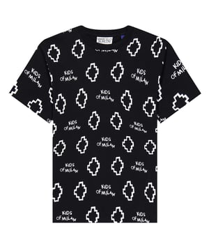 100% Katoen. Ontwerp: All-over print, logo, tekst. Halslijn: Crew Neck, Ribbed. Mouwtype: Korte mouwen. 4 Jaar: 21 in. 8 Jaar: 26 in. 12 Jaar: 30 in. 6 jaar: 24 in. 10 jaar: 27 in.
