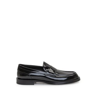 - Material: 100% Kalbsleder - Innensohle: Leder - Decksohle: Leder - Sohle: Leder - Runde Zehe - Lackeffekt - Hergestellt in Italien - Geschlecht: HERREN -