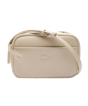 Vollnarbenleder. Marke: Lacoste. Länge: 20,07 cm. Höhe: 13,21 cm. Tiefe: 3,1 in. Riemenlänge: 47 in. Taschenart: 1 Vordertasche, 1 Innentasche. Fächer: 1 Hauptfach. Taschenmerkmale: Verstellbarer Gurt. Design: Logo, Unifarben. Reißverschluss.