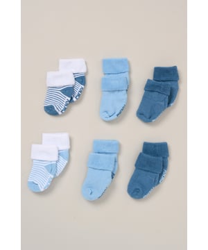Soft, stretchy, and built for comfort, this 6-pack of terry baby socks from DKNY is perfect for everyday wear. The plush cotton-rich fabric offers a gentle feel against delicate skin, while the added stretch ensures a secure fit for wriggly little toes. Ideal for layering during cooler spring and summer days.