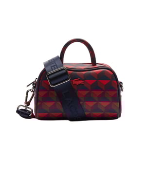 Materiaal buitenkant: 76% koeienleer, 15% polyurethaan, 9% polyester. Materiaal: Leer. Lengte: 18cm. Hoogte: 12.5cm. Riemlengte: 120cm. Diepte: 11cm. Compartimenten: 1 Hoofdcompartiment. Verstelbare schouderriem, draaggrepen, afneembare schouderriem. Ontwerp: Contrast, Logo, Gedessineerd. Bevestiging: Ritssluiting.