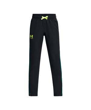 100% Polyester. Stof: Ripstop, Soepel aanvoelend, Geweven. Ontwerp: Contrasterende details, Logo. Stoftechnologie: Ademend, Duurzaam, Lichtgewicht, UA Storm Technologie, Waterafstotend. Enkelritsen, Rechte pijp. Zakken: 2 Zijzakken. Taille: Koord, Elastisch.