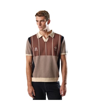 100% Cotton. Fabric: Knitted. Design: Checked, Embroidered Logo, Stripe. Neckline: Polo Neck. Hem: Ribbed. Cuff: Ribbed. Sleeve-Type: Short-Sleeved. Half Placket. Fit: Regular. S: 37 in. M: 40 in. L: 43 in. XL: 46 in.