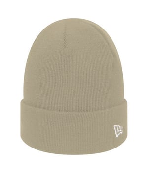 100% Acrylic. Design: Embroidered, Ribbed. Turned Up Cuff. 100% Officially Licensed.