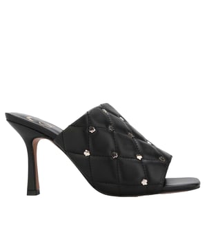Obermaterial: Leder. Marke: Ted Baker. Futterstoff: Stoff. Laufsohle: Synthetischer Stoff. Absatz: Stiletto-Absatz. Design: Verziert, Gesteppt, Mit Stollen. Zehenstil: offen. Zum Anschlüpfen.