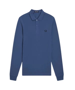 This Fred Perry polo shirt is a must-have for any fashion-forward man! With its classic collared design and button fastening, it's both stylish and practical. The iconic FP badge on the left breast adds a touch of sophistication. Made from 100% cotton, it's not only comfortable but also durable, ensuring it will last for years to come. Don't miss out on this timeless piece that is sure to elevate your wardrobe