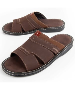 Garantía Purapiel, 10 años de garantía. Sandalia casual para hombre. Hecha en piel natural. Calce cómodo. Fabricado por otras marcas para nuestra marca.