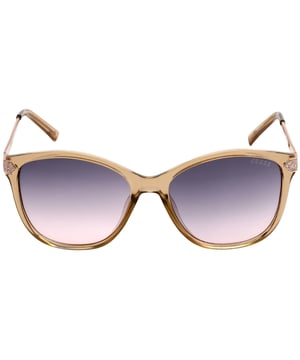 Experience the stunning combination of shiny beige and gradient bordeaux with these Guess Sunglasses. The sleek frames and perfect 57X17X140 size will bring a sense of style and sophistication to any look. Whether you're lounging by the pool or strutting through the city, these sunglasses will make a statement and elevate your fashion game. Don't miss out on this must-have accessory!