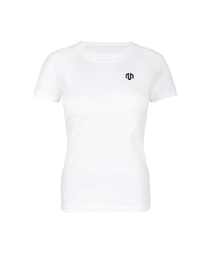 La camiseta Performance Basic combina un aspecto limpio con un confort técnico.
El tejido funcional transpirable garantiza una sensación agradable, incluso durante los entrenamientos intensivos.
Su corte ajustado y sus sutiles detalles la convierten en un básico versátil para el entrenamiento y el día a día.
Perfecta para quienes priorizan la funcionalidad sin renunciar al estilo.