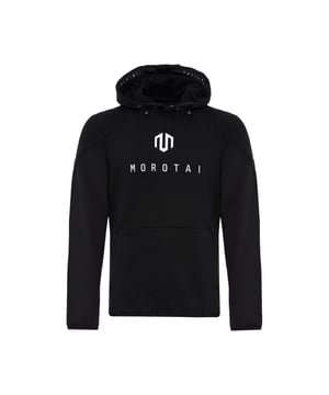 Het Neo sweatshirt combineert zachte fleece met een op Japan geïnspireerde raglan mouwconstructie voor een opvallende look.
De verstelbare capuchon met elastisch trekkoord beschermt tegen weer en wind, terwijl de slanke pasvorm voor een modern silhouet zorgt.
Een kangoeroezak met geïntegreerde rits biedt veilige opbergruimte voor essentiële spullen.
Onderhoudsvriendelijk, functioneel en stijlvol - jouw allround hoodie voor elke dag, training of op reis.
