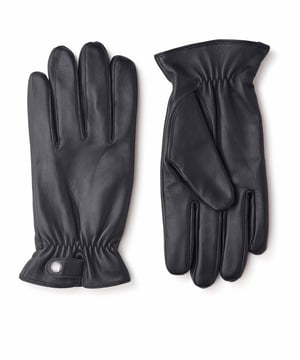 You don't have to worry about cold hands this winter thanks to our men's classic black gloves. Crafted from soft Nappa leather, they're finished with cosy lining for extra warmth. We think they make an excellent gift idea for him. 100% nappa leather soft and supple. Polyester fleece lining cosy and warm. Dual sized. Size s/m measurements: 1/2 palm width - 11cm, 1/2 cuff width - 12cm, middle finger length - 8.8cm. size M/l measurements: 1/2 palm width - 11.5cm, 1/2 cuff width - 12.5cm, middle finger length - 9cm.