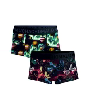 Die Boxershorts/Unterhosen von Muchachomalo sitzen wie angegossen und sind aus hochwertiger Baumwolle gefertigt. Ein weiches, elastisches Logobündchen aus Mikrofasermaterial sorgt für zusätzlichen Komfort.  Spezifikationen • Normale Passform • Flach genähte Nähte für zusätzlichen Komfort • Weiches Bündchen mit dem Muchachomalo-Logo  Pflege • Waschbar bei 30 Grad • Nicht im Trockner trocknen • Bügeln bei mäßiger Temperatur (2 Punkte)  Warum Muchachomalo? Muchachomalo arbeitet nur mit Fabriken, die BSCI- und OEKO-TEX-zertifiziert sind. Diese Fabriken haben es sich zum Ziel gesetzt, die Arbeitsbedingungen kontinuierlich zu verbessern. Sie setzen sich für das Recht auf die Bildung von Gewerkschaften, sichere Arbeitsbedingungen und gegen Zwangs- und Kinderarbeit ein. Sie ermöglichen es auch Verbrauchern und Unternehmen, verantwortungsvolle Entscheidungen zu treffen, die unseren Planeten für zukünftige Generationen schützen.