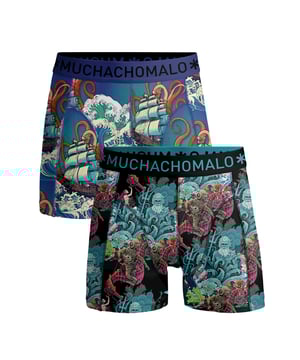Die Boxershorts/Unterhosen von Muchachomalo sitzen wie angegossen und sind aus hochwertiger Baumwolle gefertigt. Ein weiches, elastisches Logobündchen aus Mikrofasermaterial sorgt für zusätzlichen Komfort.  Spezifikationen • Normale Passform • Flach genähte Nähte für zusätzlichen Komfort • Weiches Bündchen mit dem Muchachomalo-Logo  Pflege • Waschbar bei 30 Grad • Nicht im Trockner trocknen • Bügeln bei mäßiger Temperatur (2 Punkte)  Warum Muchachomalo? Muchachomalo arbeitet nur mit Fabriken, die BSCI- und OEKO-TEX-zertifiziert sind. Diese Fabriken haben es sich zum Ziel gesetzt, die Arbeitsbedingungen kontinuierlich zu verbessern. Sie setzen sich für das Recht auf die Bildung von Gewerkschaften, sichere Arbeitsbedingungen und gegen Zwangs- und Kinderarbeit ein. Sie ermöglichen es auch Verbrauchern und Unternehmen, verantwortungsvolle Entscheidungen zu treffen, die unseren Planeten für zukünftige Generationen schützen.