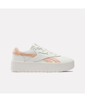 Womens Reebok Classics Court Advance Surge Trainers in chalk - white - washed clay.- Leather upper and sidestripes in neutral shades for sophisicated femininity.- Lace closure.- Regular fit.- Embroidered Reebok heel logo.- Rubber sole.- Ref: 100208590
