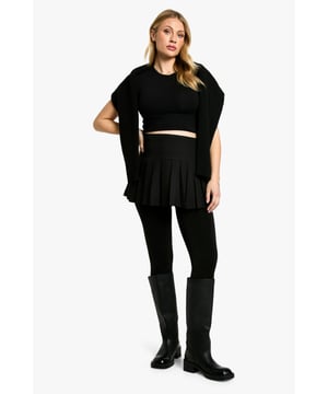 Maternity thermal tights with cosy fleece lining
        High-waisted design for comfortable bump coverage
        Seamless construction for a smooth silhouette
        Opaque finish for versatile styling
        Stretchy fabric blend for all-day comfort
    
    Embrace comfort and style throughout your pregnancy with these essential maternity thermal tights. The high-waisted design offers ample coverage for your growing bump, while the fleece lining ensures warmth during cooler months. Perfect for transitioning from day to night, these versatile tights can be paired with a variety of outfits. Layer them under a floaty dress and ankle boots for a chic daytime look, or style with an oversized jumper and trainers for casual weekend outings. The opaque finish allows for endless styling possibilities, making these tights a must-have in your maternity wardrobe. Whether you're heading to the office or meeting friends for dinner, these tights will keep you feeling confident and comfortable throughout your pregnancy journey.