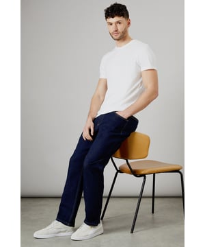 Straight fit jeans with a classic rinse wash finish for timeless appeal
        Stretch fabric technology for enhanced comfort and movement throughout the day
        Traditional five-pocket design with sturdy contrast stitching
        Clean-cut straight leg silhouette from hip to hem
        Versatile mid-rise waistband for a comfortable, secure fit
    
    These Maine straight fit jeans combine everyday comfort with enduring style. The stretch-enhanced fabric moves with you whilst maintaining the jeans' structured shape, making them ideal for busy days when comfort cannot be compromised. Style with a crisp white t-shirt and trainers for a casual weekend look, or dress them up with a button-down shirt and Chelsea boots for informal gatherings. The straight leg cut offers a flattering silhouette that works well for various body types, whilst the classic rinse wash ensures these jeans will remain a wardrobe staple for years to come. Perfect for family gatherings, weekend outings, or casual Fridays at the office, these jeans strike the ideal balance between comfort and style. Their versatility makes them an essential addition to any well-curated wardrobe.